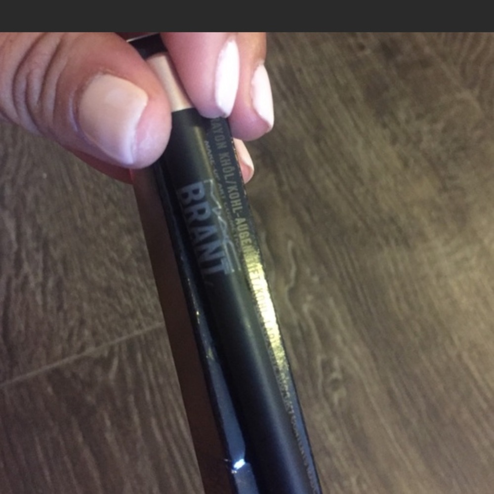 Mac Eye Pencil